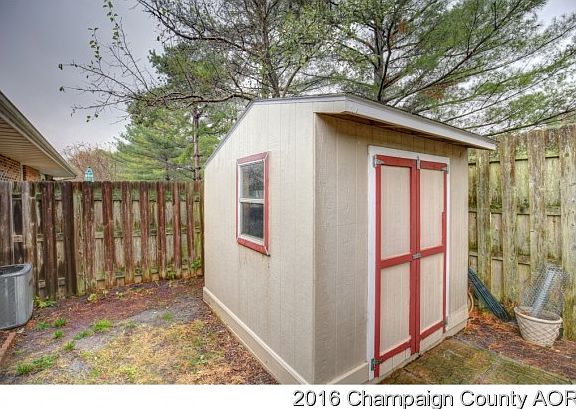 5th image of 1211 Dickens Dr