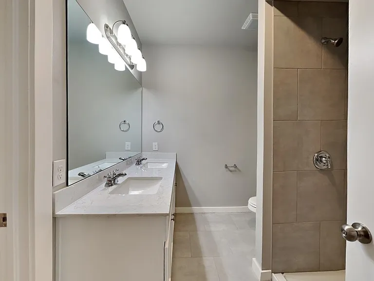 4412 NE 123rd St — Photo 10