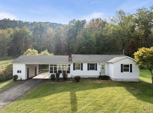 68 Degroat Rd, Apalachin, NY 13732