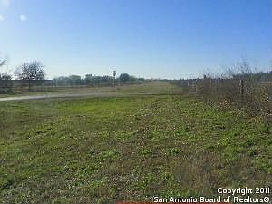 4th image of 130 County Road 442
