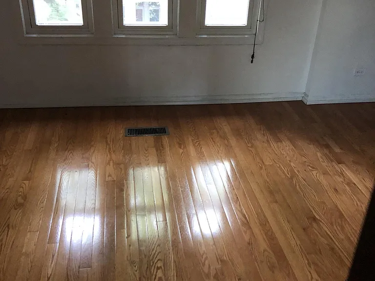 1027 W Oakdale Ave #2 — Photo 8