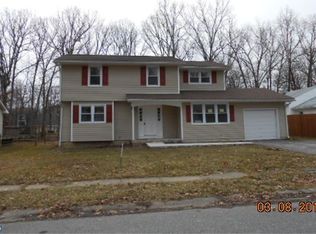 104 Woodring Ln, Newark, DE 19702