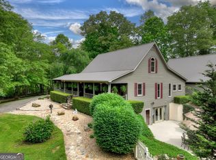 270 Stone Ln, Blue Ridge, GA 30513