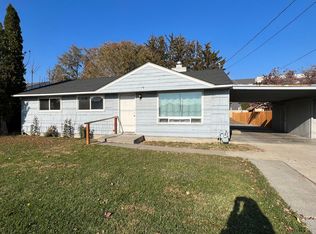 2409 Clinton Way, Yakima, WA 98902