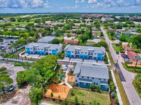 Prince Place Townhomes in Lake Worth FL