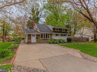 1700 Gruenther Ave, Rockville, MD 20851
