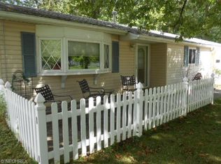 4758 Charles Rd, North Ridgeville, OH 44039