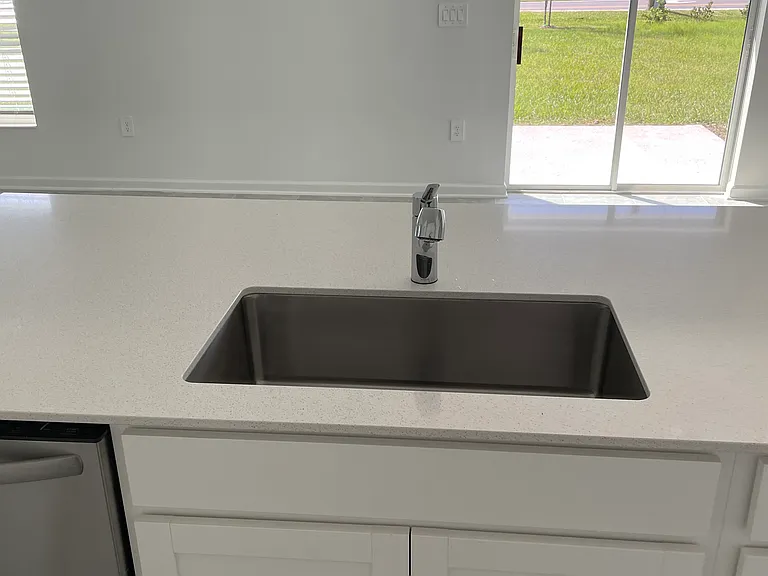 1642 Teagan Ln — Photo 3