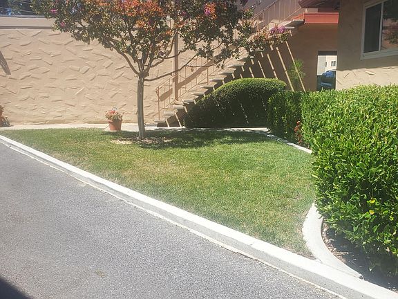 3rd image of 1987 Harris Ave APT 1