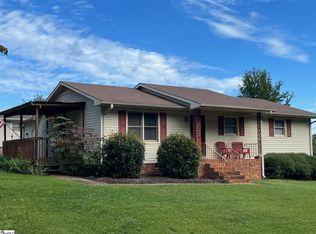 115 McKinley Dr, Inman, SC 29349
