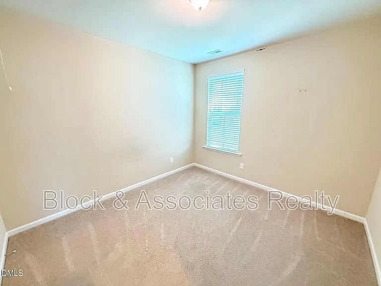 2433 Cedar Rock Dr — Photo 21