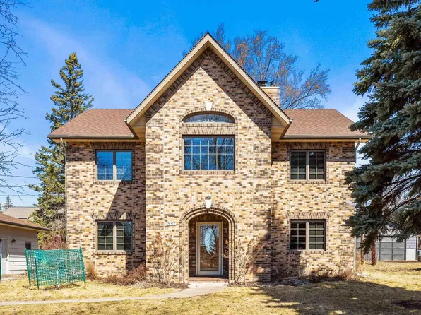 5317 Glenwood St, Duluth, MN 55804