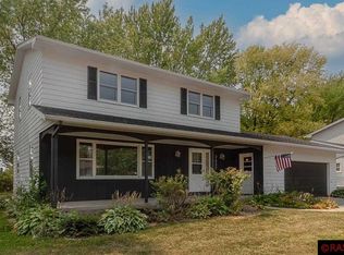 2637 E Main St, Mankato, MN 56001