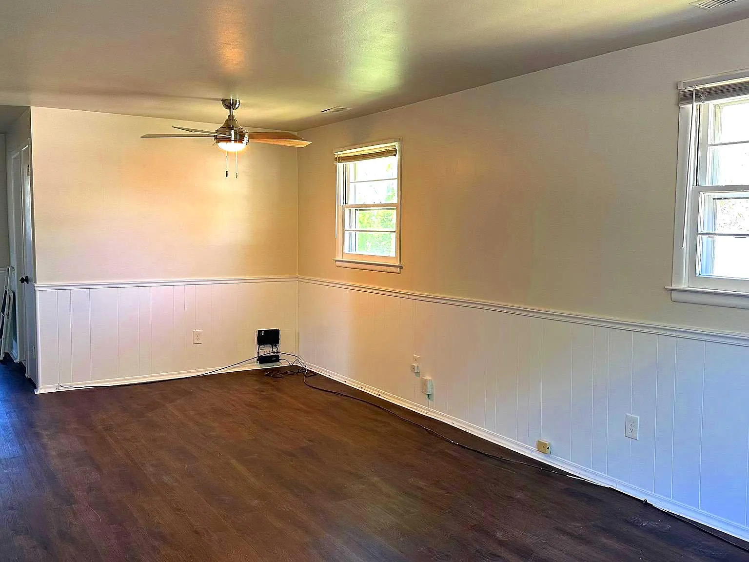 2 bed, 1.0 bath, 1040 sqft, $2,100 — Photo 3