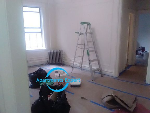 3rd image of 3806 Bailey Ave APT B12