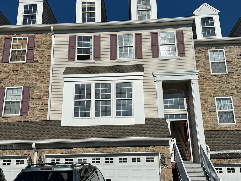 2745 Whittleby Ct — Photo 1