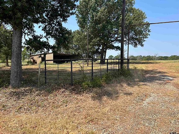 4th image of LOT County Road 2169