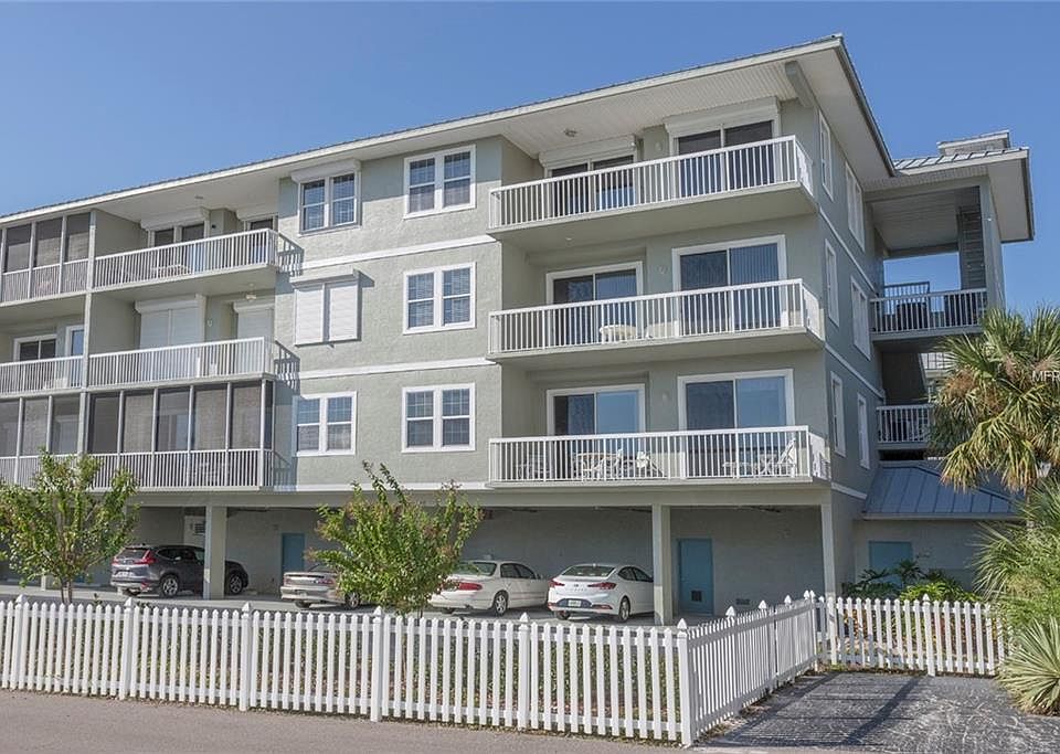 1st image of 5 Island Park Pl APT 205