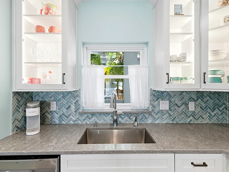 4950 Gulf Blvd #608 — Photo 8