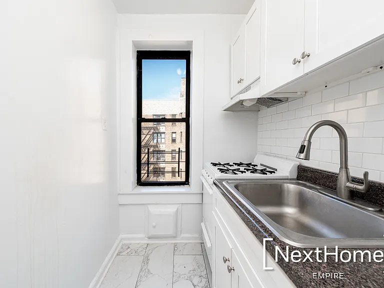 144-32 35th Ave #C54 — Photo 6