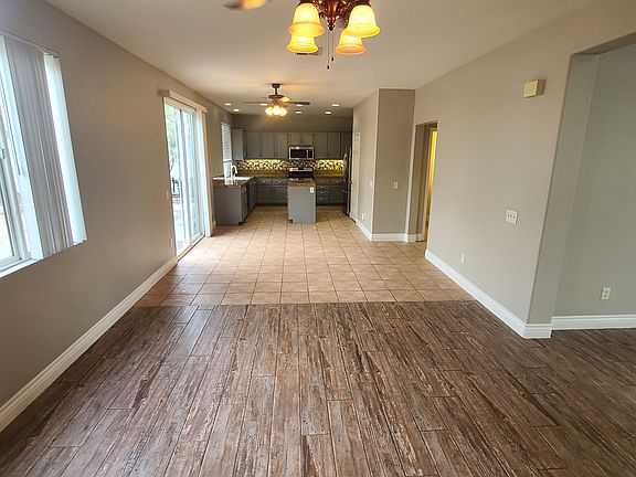 5th image of 29802 Kentfield Dr