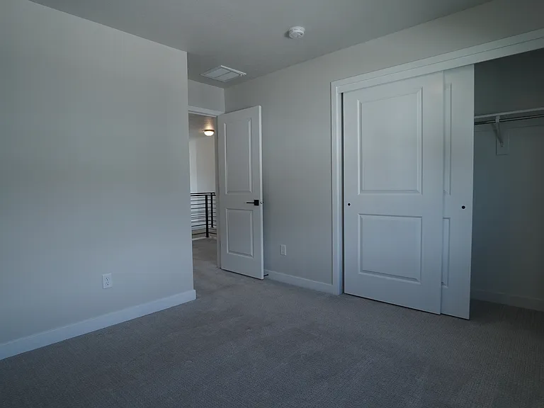 2143 W Natalie Ave — Photo 17