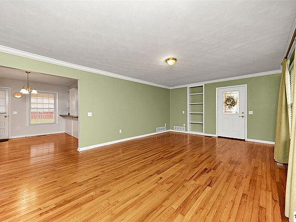 5th image of 7585 Sonora Rd