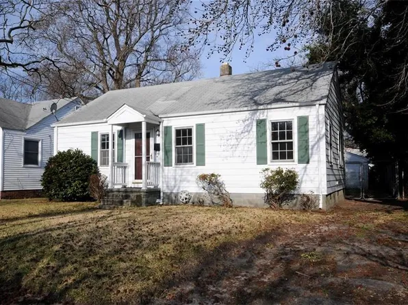 9261 Hickory St, Norfolk, VA 23503