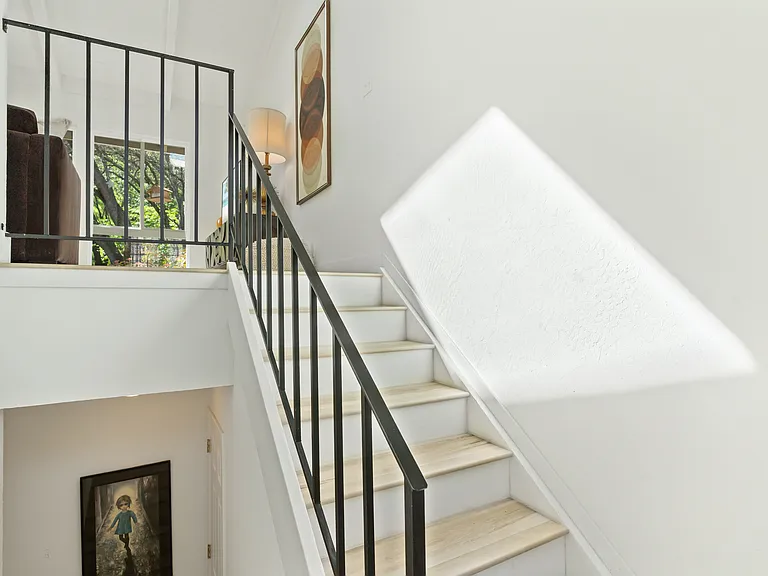 355 Ridgeview Dr — Photo 25