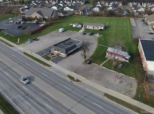 3429 E Grand River Ave, Howell, MI 48843