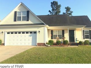 233 Shakerstone Dr, Fayetteville, NC 28311