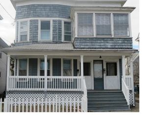 81-83 Pixlee Pl, Bridgeport, CT 06610