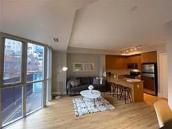 560 Front St W #215 — Photo 5