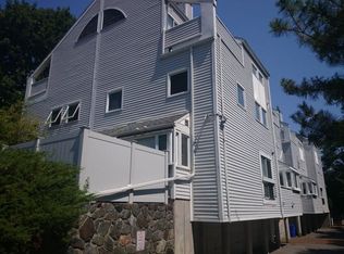 113 Centre St #A, Brookline, MA 02446