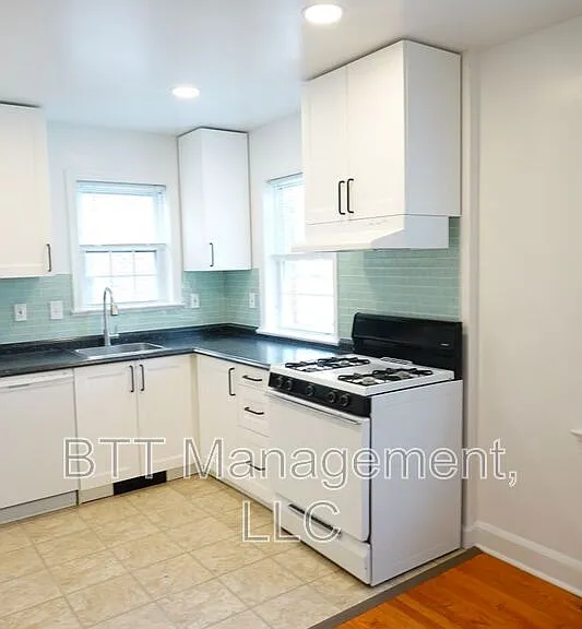 8207 Garland Ave #1 — Photo 24