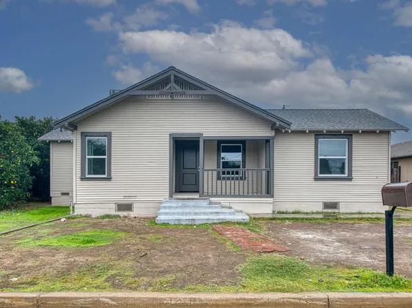 372 N Smith Ave, Dinuba, CA 93618