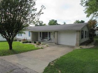 2505 Southwood Dr, Bedford, IN