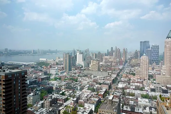 Rented by Nest Seekers International | media 22