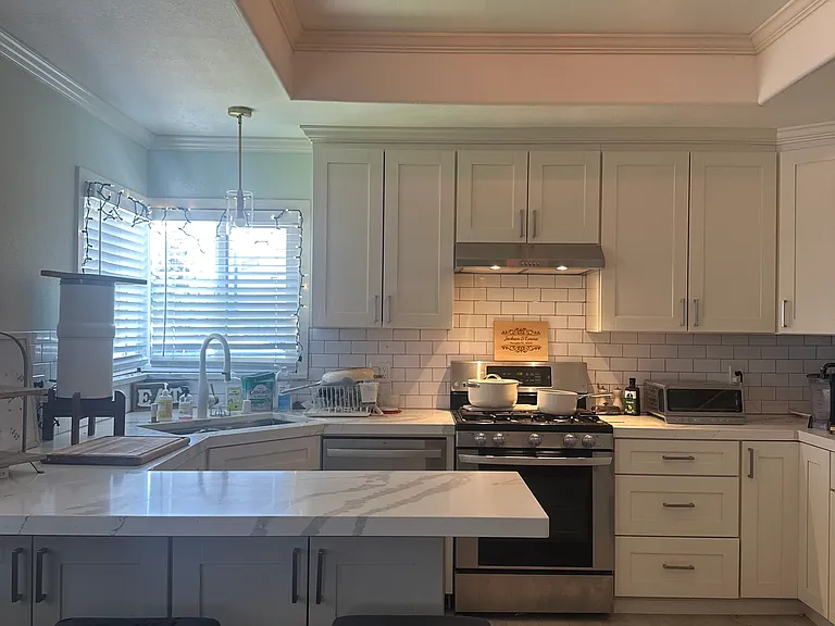 317 S Genevieve Ln — Photo 3