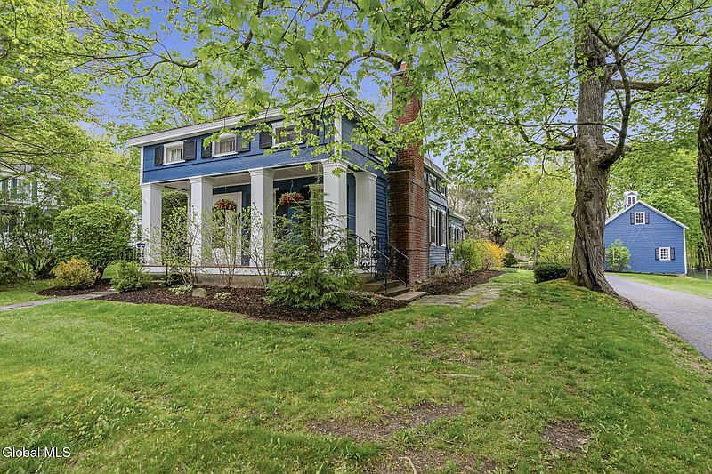 2nd image of 115 Bunker Hill Road