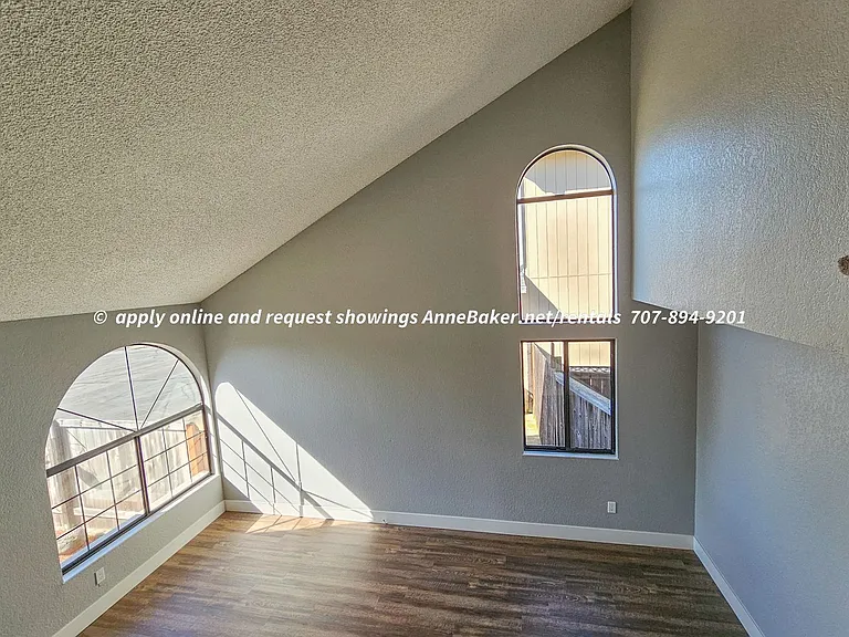 127 Melva Ct — Photo 34