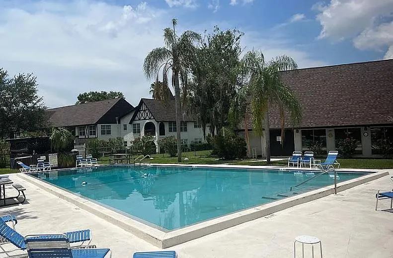 1 bed, 710 sqft, $1,850 — Photo 3