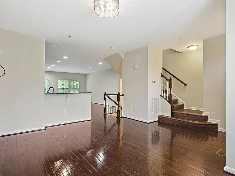 11675 Emerald Green Dr — Photo 6