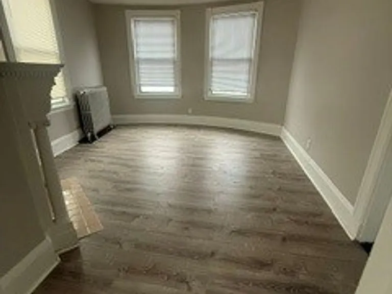 164 Washington Ave #7 — Photo 4