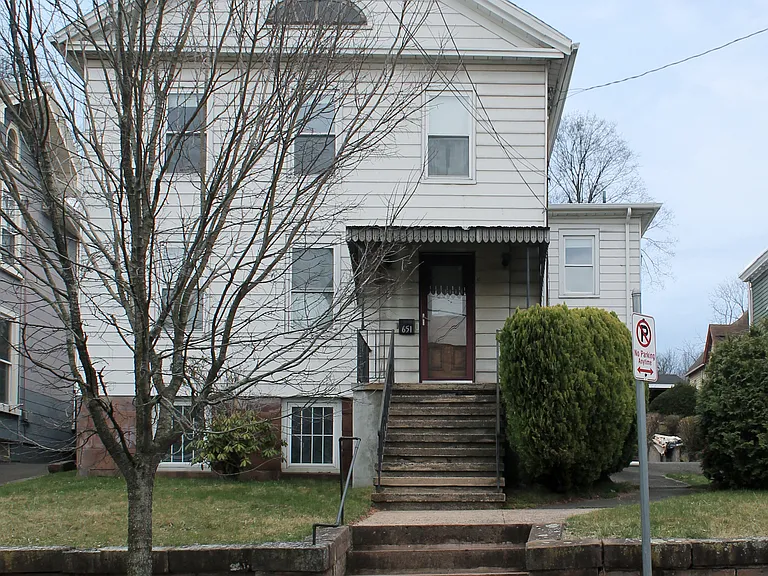 651 Quinnipiac Ave #2 — Photo 1