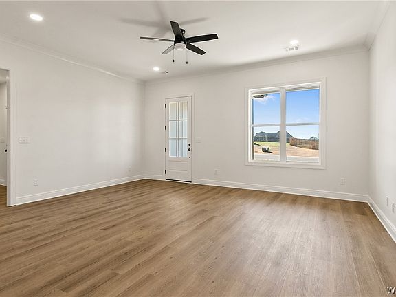4th image of 11633 Meadows Rd