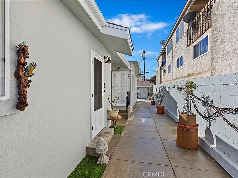 771 W 24th St — Photo 21
