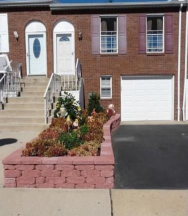 5th image of 10822 Pelle Cir W