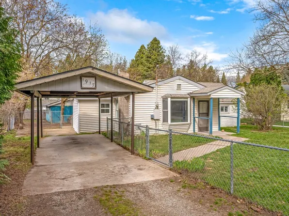 1917 N 14th St, Coeur D Alene, ID 83814