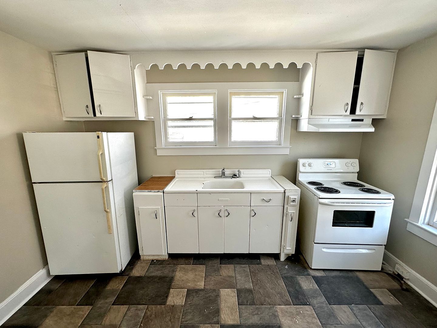 334 E Hawthorne St, Covington, VA 24426 Zillow